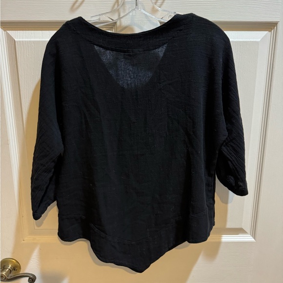 Cottonways Size 1) S/M Black 100% Cotton Gauze Woman V Neck Asymmetrical… - Picture 2 of 3
